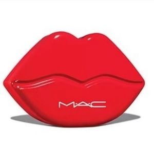 New Mac Lip Shaped Tin